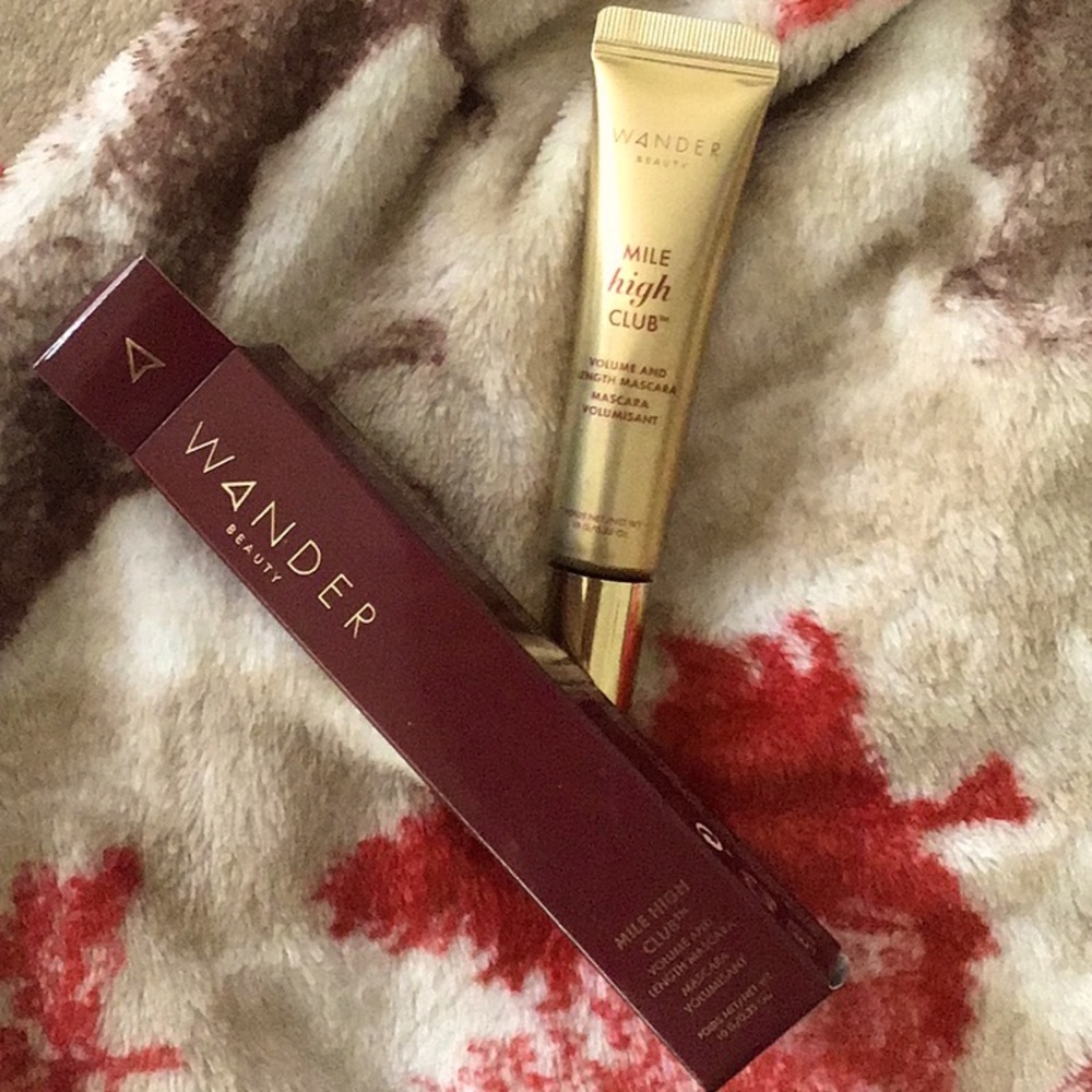 BNIB Wander Beauty Mile High Club Mascara